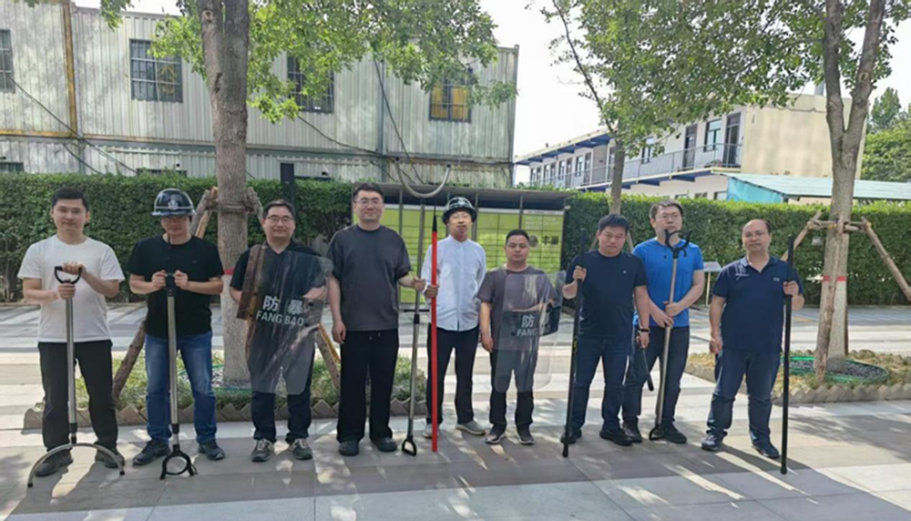 以“演”筑防   以“练”备战   市建投召开反暴恐专项演练